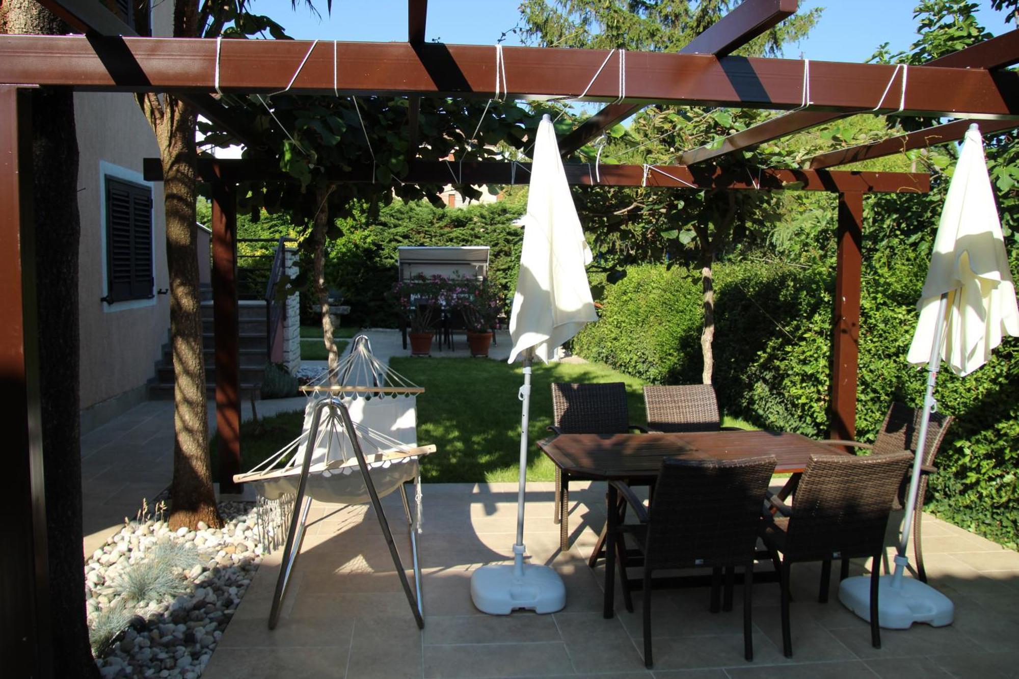 Apartments Eva Umag Exterior photo
